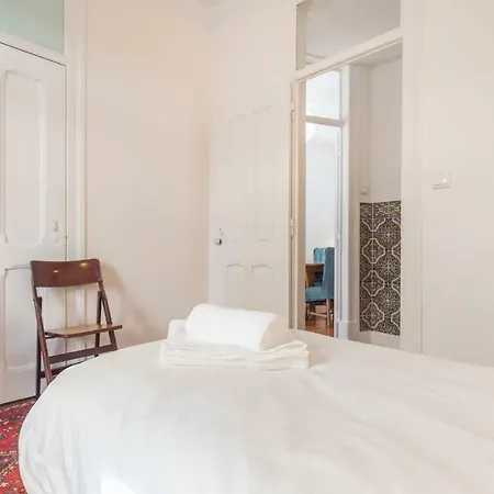 Lovelystay - Peaceful Living - Heart Of The アパート