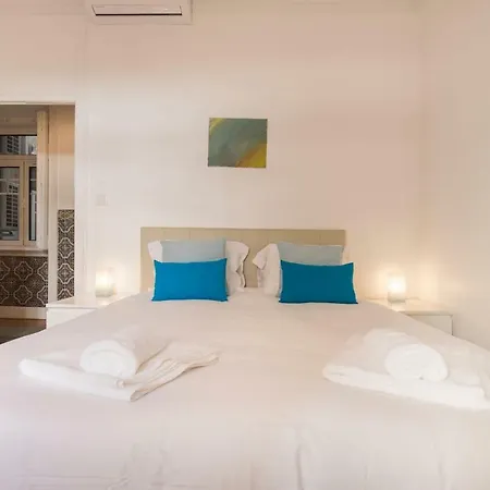 アパート Lovelystay - Peaceful Living - Heart Of The リスボン