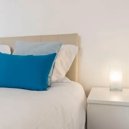 Lovelystay - Peaceful Living - Heart Of The リスボン