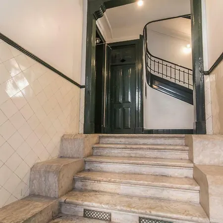 アパート Lovelystay - Peaceful Living - Heart Of The